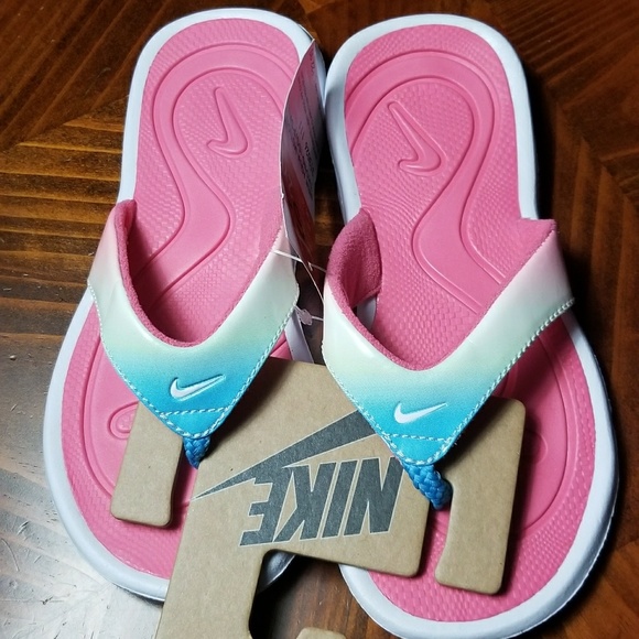 Girls sz 2y Nike Sandles - Picture 3 of 4